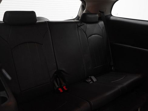 Used 2014 Buick Enclave Leather image 12