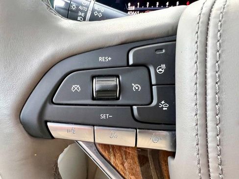 Used 2021 Cadillac Escalade Sport Platinum image 19