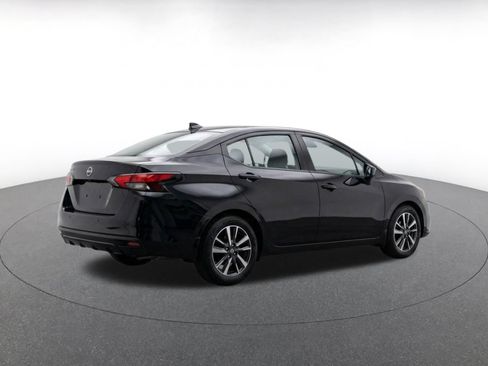 Used 2025 Nissan Versa SV FWD image 9