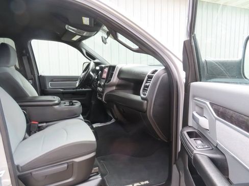 Used 2022 RAM 2500 Big Horn image 24