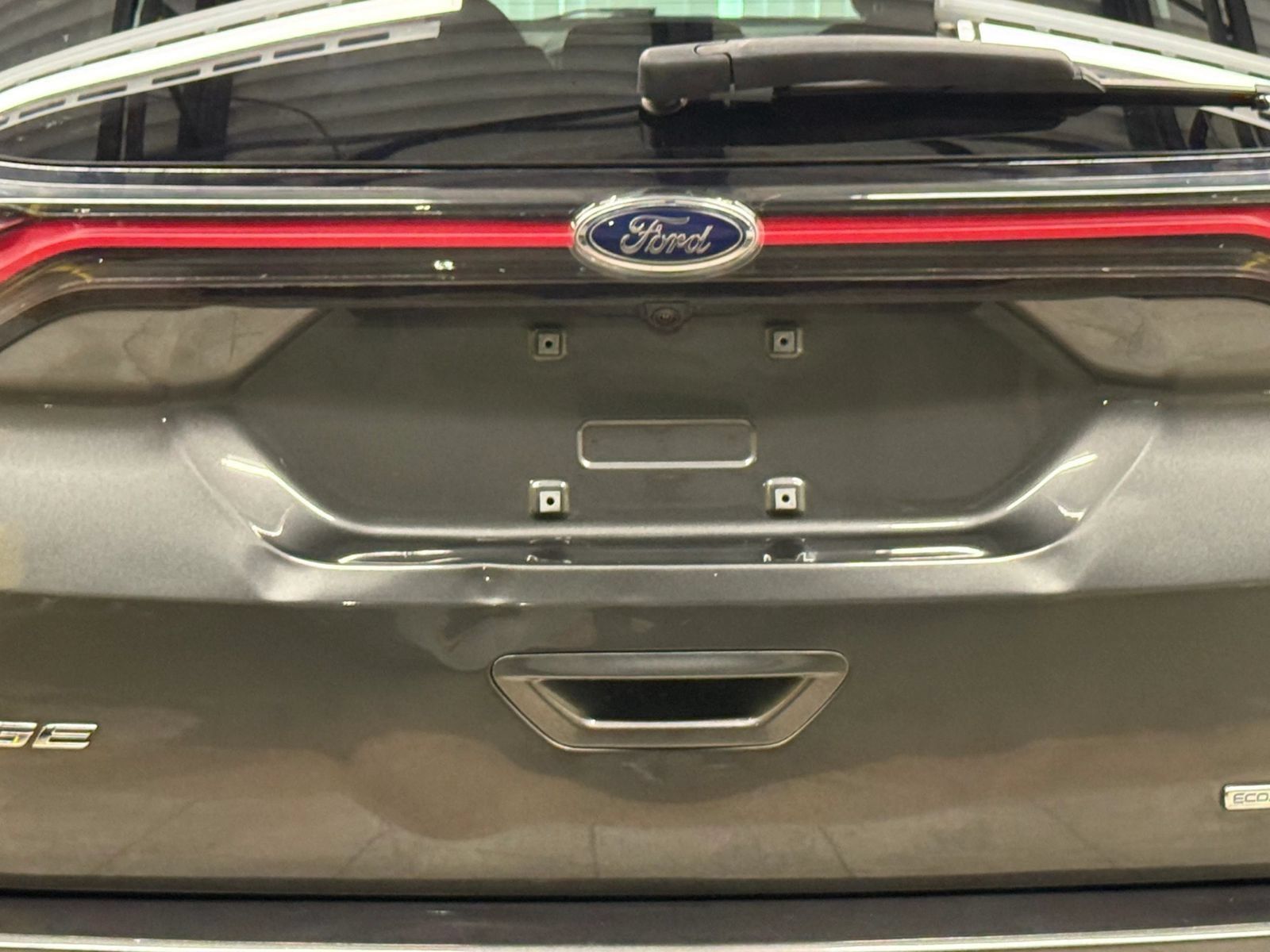 Used 2016 Ford Edge SE FWD image 11