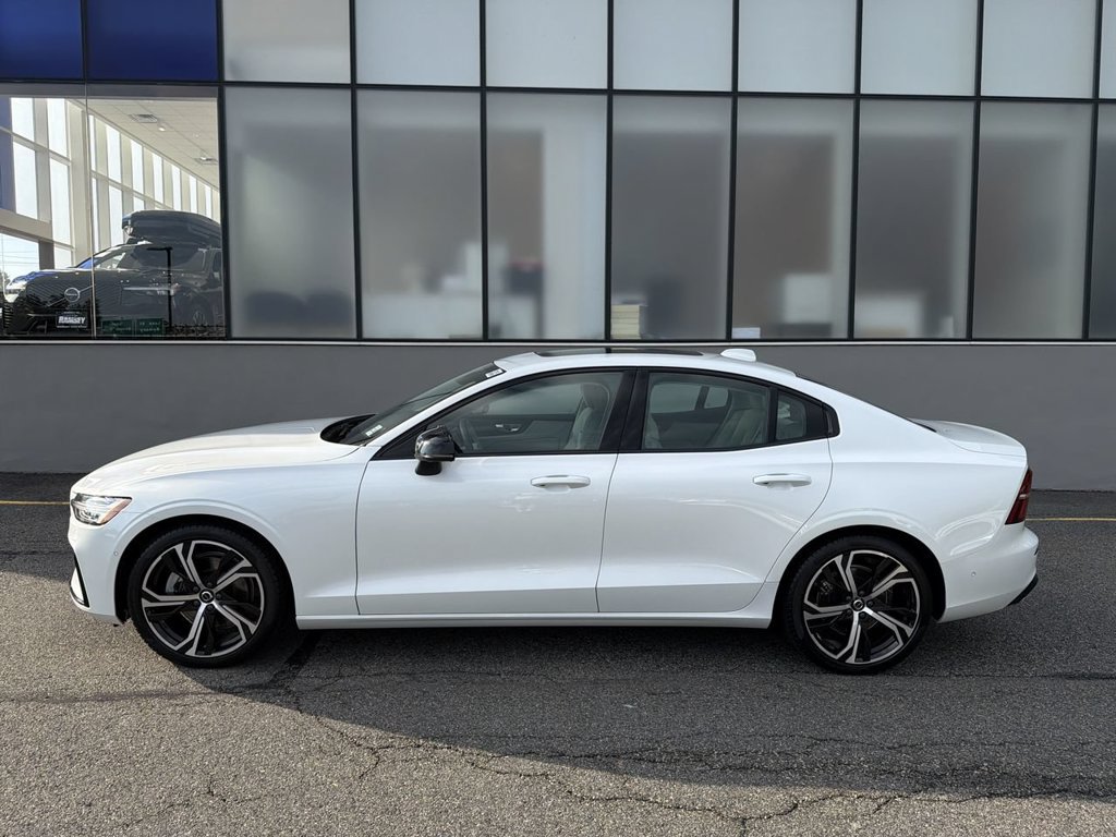 Certified 2024 Volvo S60 B5 Ultimate AWD/4WD image 5