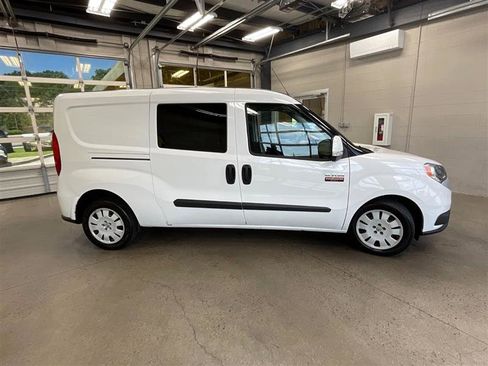 Used 2018 RAM ProMaster City Tradesman SLT FWD image 6