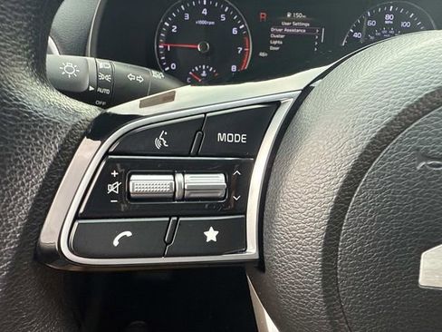 Used 2024 Kia Forte LXS FWD image 27