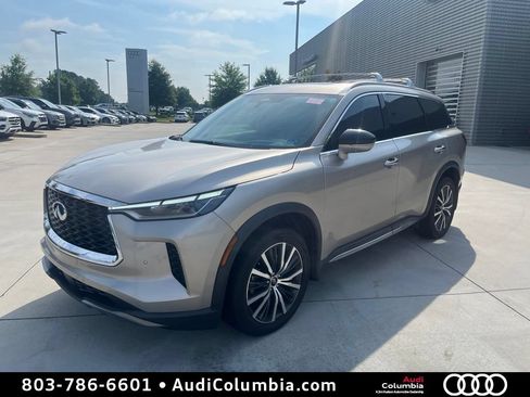 Used 2024 INFINITI QX60 Sensory w/ Vision Package AWD/4WD image 2