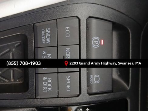 Used 2020 Toyota RAV4 XLE Premium image 27