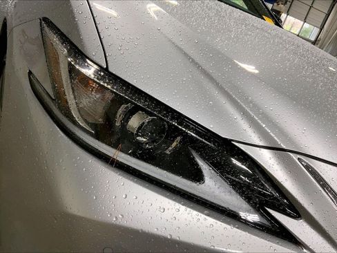Used 2019 Lexus ES 350 image 26