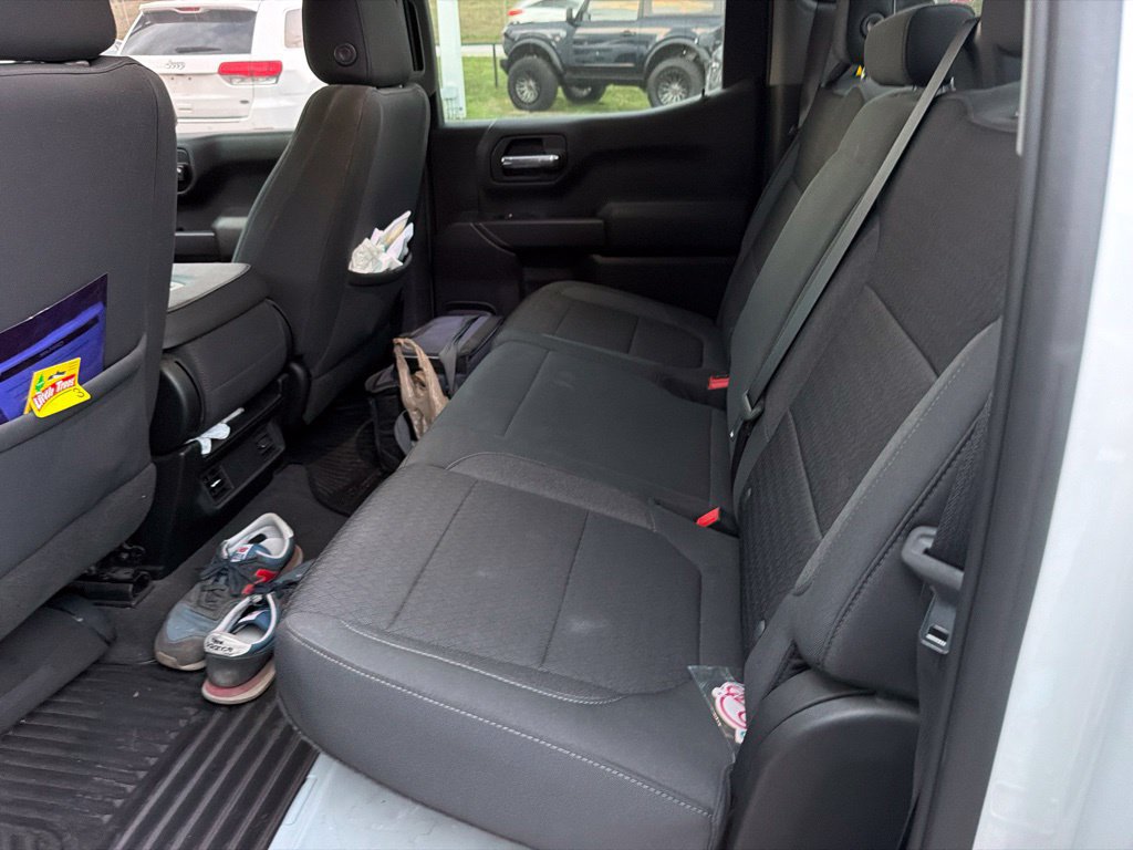 Used 2022 Chevrolet Silverado 1500 Custom w/ Safety Confidence Package RWD image 8