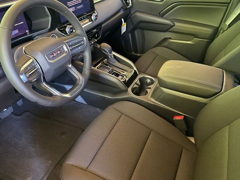 New 2026 GMC Canyon Elevation w/ Convenience Package RWD image 11