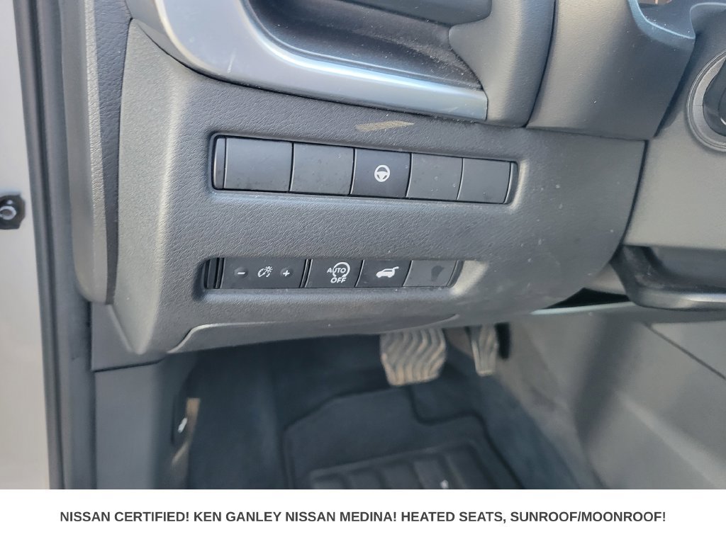 Certified 2024 Nissan Rogue SV w/ SV Premium Package AWD/4WD image 36
