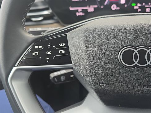 Used 2025 Audi Q5 Prestige image 21