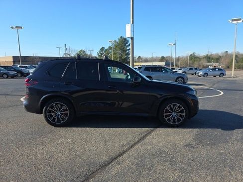 Used 2025 BMW X5 M60i w/ Executive Package image 2
