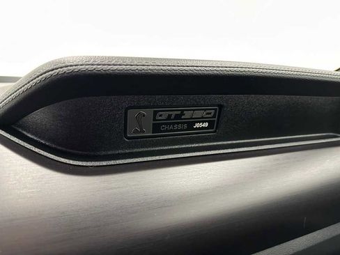 Used 2018 Ford Mustang Shelby GT350 w/ Convenience Package image 34