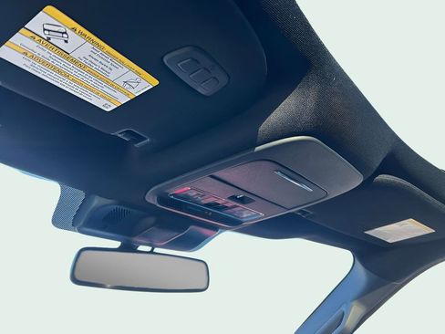 Used 2025 Ford F150 Lariat w/ Equipment Group 501A Mid image 37