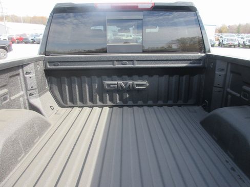 New 2026 GMC Sierra 1500 AT4 image 7