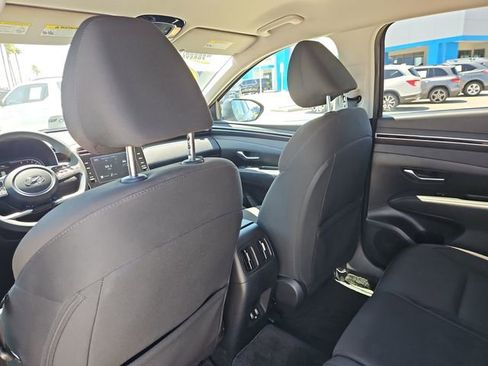 Used 2024 Hyundai Tucson SEL FWD image 11
