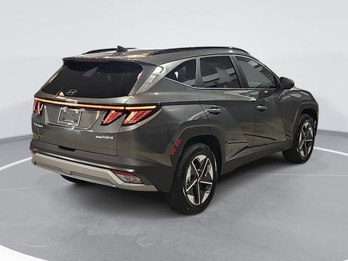 Used 2025 Hyundai Tucson SEL AWD/4WD image 5