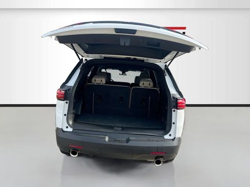 Used 2023 Chevrolet Traverse LS w/ Safety Package FWD image 24