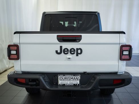 New 2026 Jeep Gladiator Sport AWD/4WD image 5