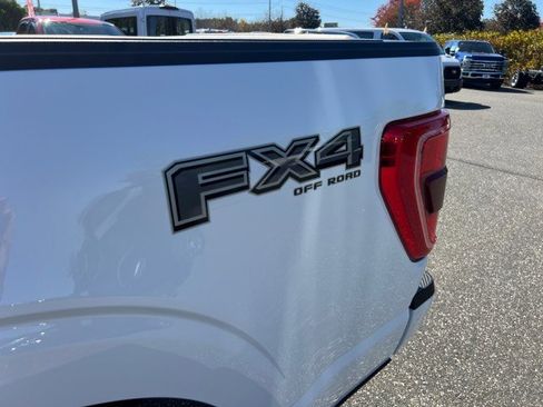 Certified 2022 Ford F150 XLT w/ Equipment Group 302A High image 22