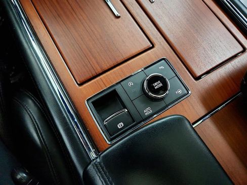 Used 2020 Lincoln Navigator Reserve image 19