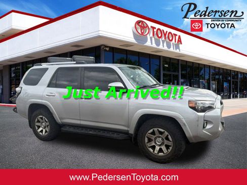 Used 2015 Toyota 4Runner Trail Premium AWD/4WD image 1