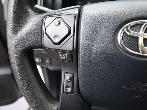 Used 2020 Toyota Tacoma SR w/ SR Convenience Package RWD image 6