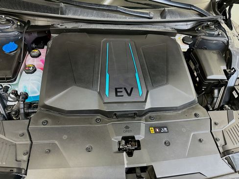 Used 2023 Hyundai Ioniq 5 SEL image 35