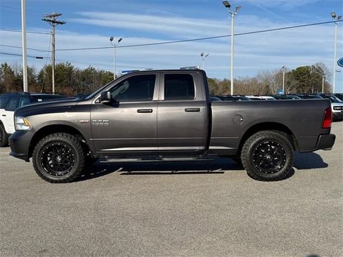 Used 2016 RAM 1500 Express image 6