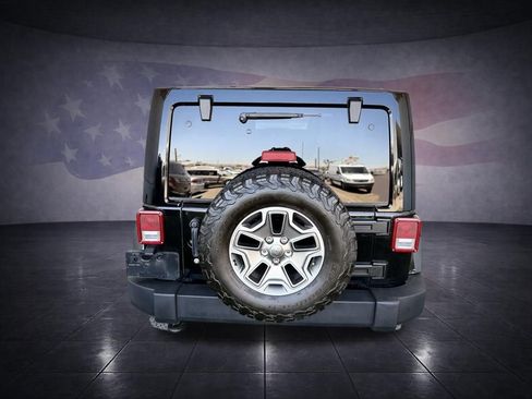 Used 2013 Jeep Wrangler Unlimited Rubicon w/ Connectivity Group AWD/4WD image 14
