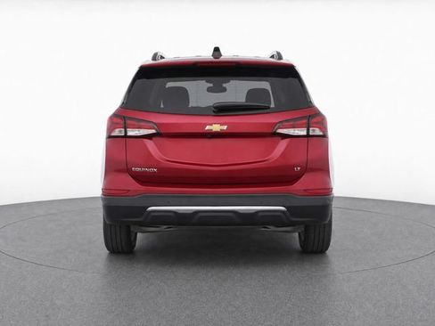Used 2024 Chevrolet Equinox LT w/ LPO, Floor Liner Package FWD image 11