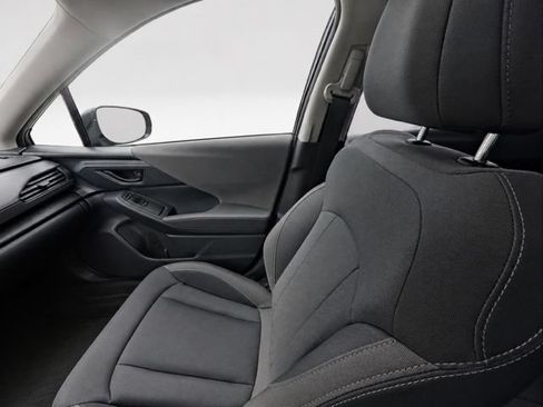 Certified 2025 Subaru Crosstrek 2.5i Premium AWD/4WD image 17