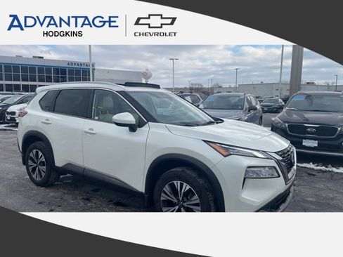 Used 2023 Nissan Rogue SV w/ SV Premium B Package image 1