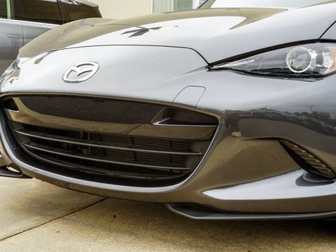 Used 2023 MAZDA MX-5 Miata Grand Touring w/ Weather Package RWD image 2
