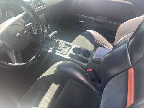 Used 2008 Dodge Challenger SRT8 RWD image 4