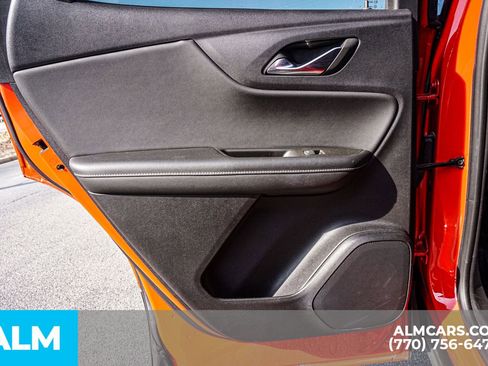 Used 2025 Chevrolet Blazer LT image 48