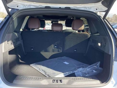 New 2026 Lincoln Nautilus Reserve image 28