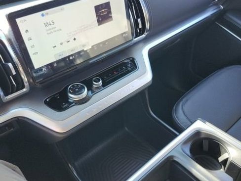 New 2026 Ford Expedition Max Platinum w/ Driver's Package image 51