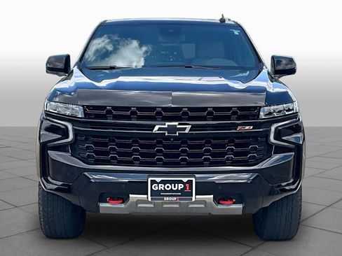 Used 2024 Chevrolet Tahoe Z71 w/ Luxury Package AWD/4WD image 4