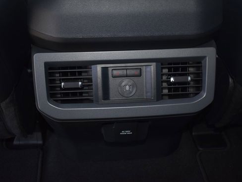 Used 2025 Ford F350 Lariat image 18