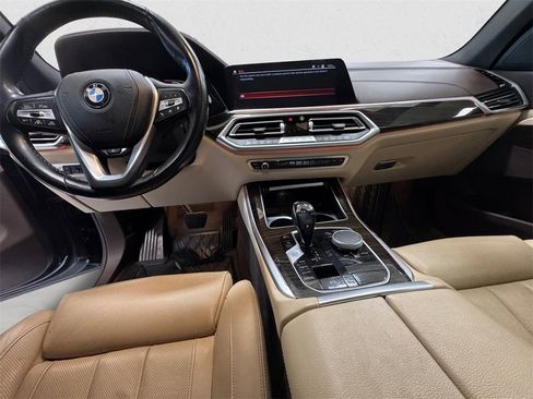 Used 2019 BMW X5 xDrive40i w/ Executive Package image 10