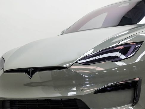 Used 2021 Tesla Model S Plaid AWD/4WD image 2
