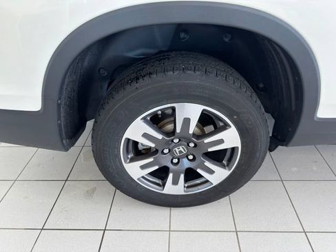 Used 2019 Honda Ridgeline RTL-T image 39