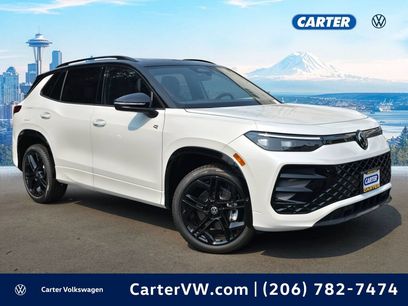New 2026 Volkswagen Tiguan SE R-Line