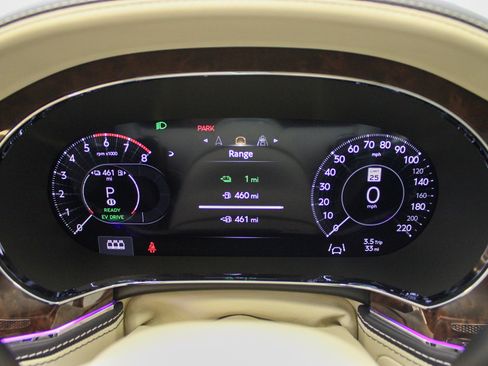 New 2026 Bentley Flying Spur Plug-In Hybrid image 15