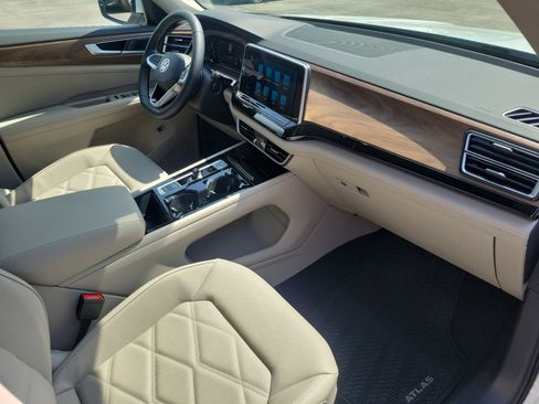New 2026 Volkswagen Atlas SE AWD/4WD image 28