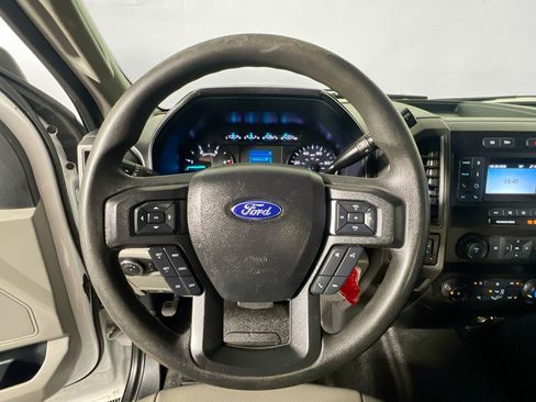 Used 2020 Ford F250 XL w/ STX Appearance Package image 11