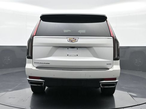 Certified 2024 Cadillac Escalade Premium Luxury w/ Performance Package AWD/4WD image 7