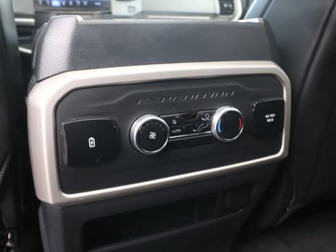 Used 2023 Ford Expedition Max XLT RWD image 13