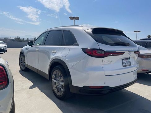 Certified 2026 MAZDA CX-90 3.3 Turbo w/ Preferred Package AWD/4WD image 4